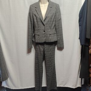 Chic Gray Plaid Women's Suit Set